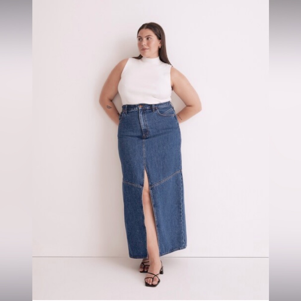 Denim Mid-Rise Maxi Skirt in Pineland Wash
